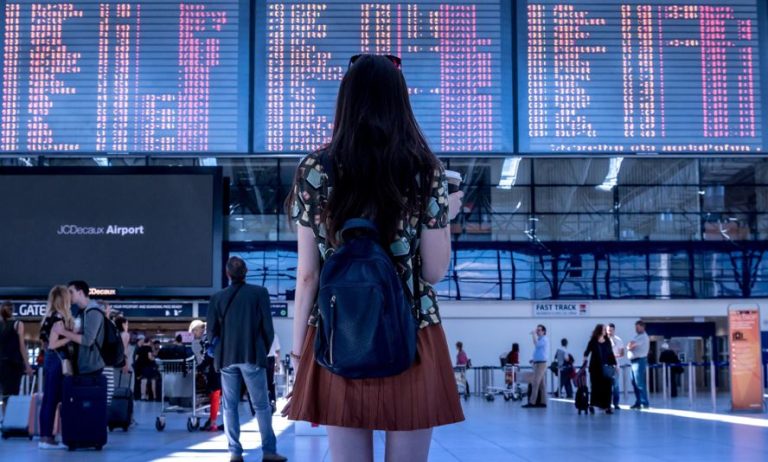 jeshoots com airport 2373727 768x462